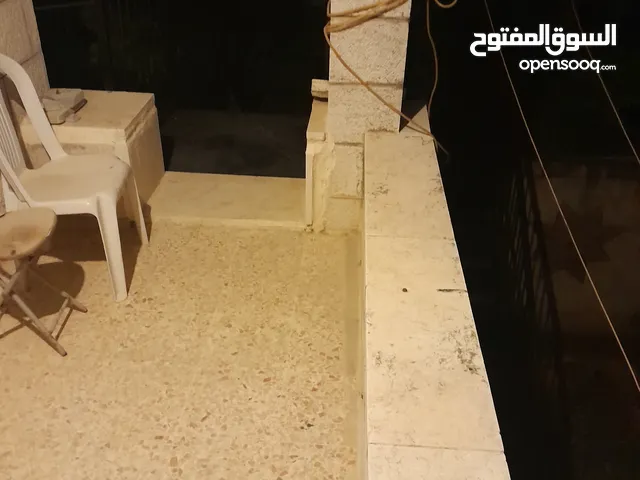 90m2 2 Bedrooms Apartments for Rent in Ramallah and Al-Bireh Nablus St.