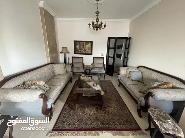 صالون وسفرة مستعمل للبيع