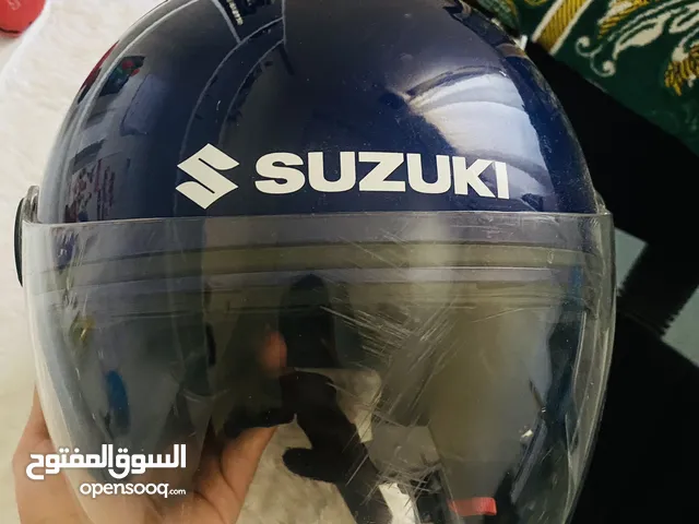 خوذة دراجة SUZUKI جيد جداً