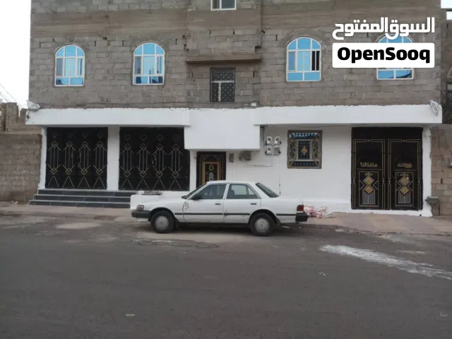 للايجار فتحتين بالجراف الغربي