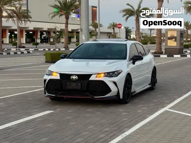 Used Toyota Avalon in Muscat