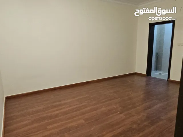 200 m2 4 Bedrooms Apartments for Rent in Buraidah Sultanah