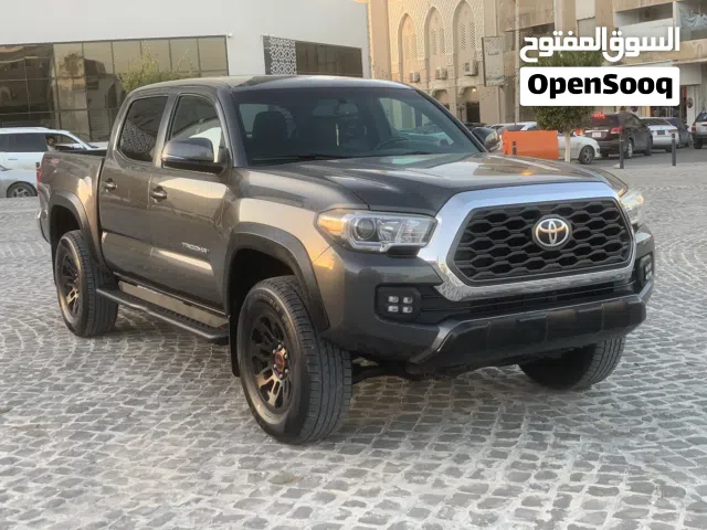 تويوتا تاكوما للبيع رباعي 4/4 فل بكامل موديل2017 للبيع كاش او شيك او تحويل مصرف