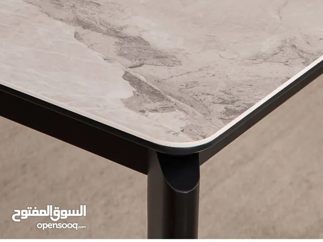 طاوله طعام من هوم سنتر مع 4 كراسي