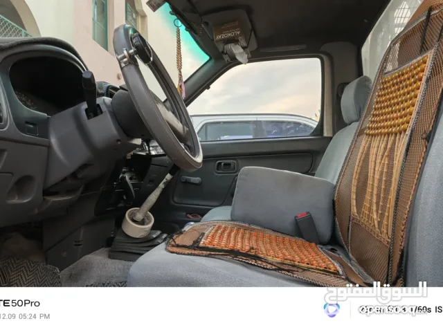 Nissan single cabin pickup 2010 model in very good condition neet and clean no work required