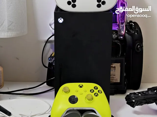 اكس بوكس سيريس اكس مع ايد عدد 2 وحده خربانه أو ايد 2 Elite Seriesمع سماعت ريزر الخاصه بل Xbox x