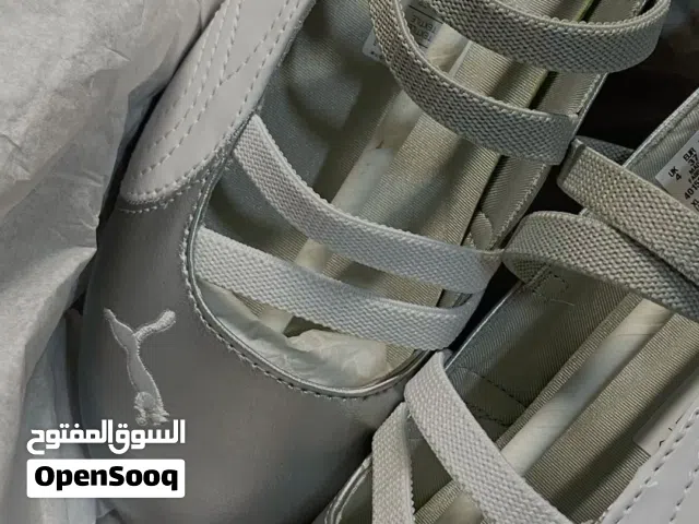 Ballerina puma shoes