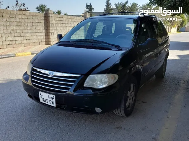 Used Chrysler Grand Voyager in Tripoli