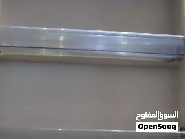 ثلاجة للبيع