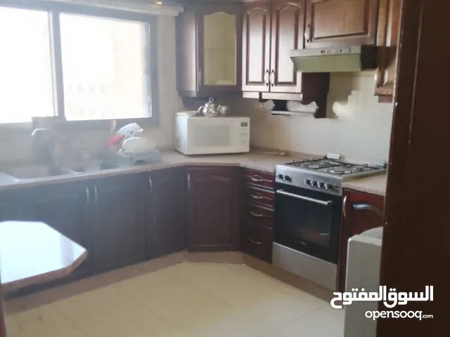 130 m2 3 Bedrooms Apartments for Sale in Amman Um El Summaq