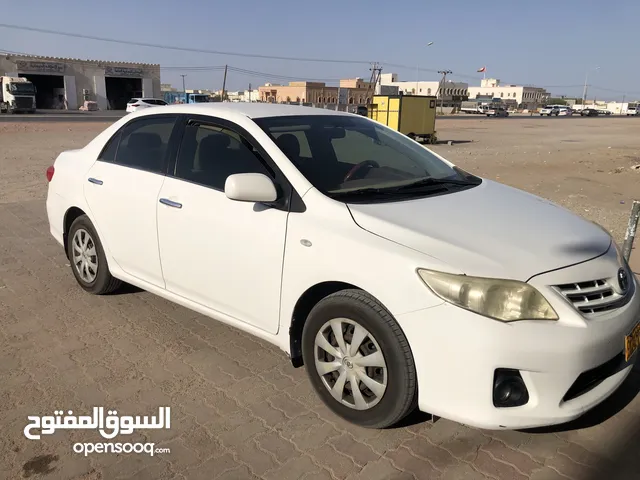 Toyota corolla XLi Automatic 2012 model. Well maintained