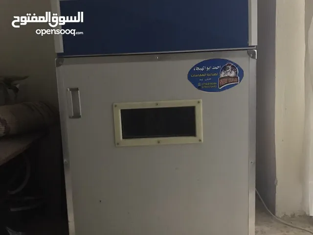 فقاسة فل اتوماتيك بحال الوكاله
