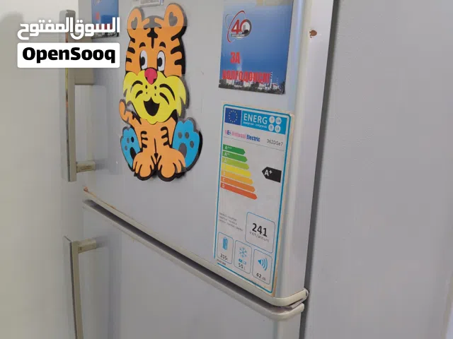 ثلاجة مستعمل للبيع