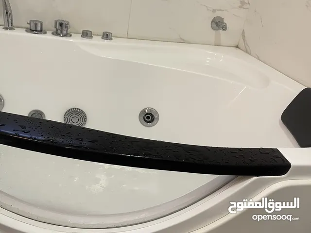جاكوزي جديد