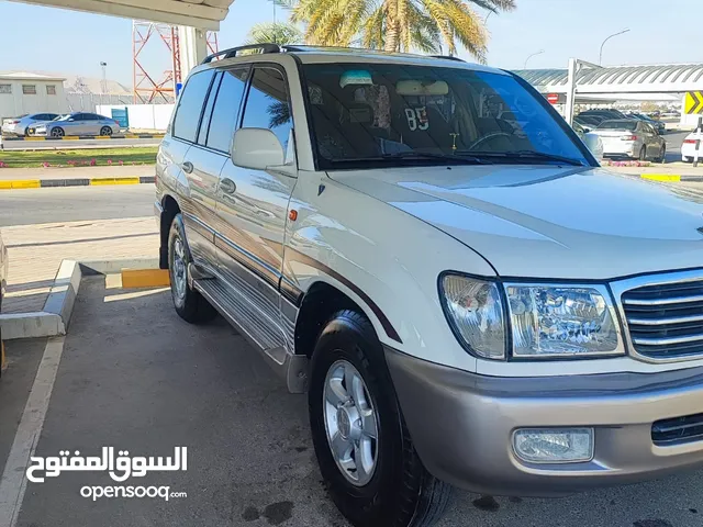 Used Toyota Land Cruiser in Al Batinah