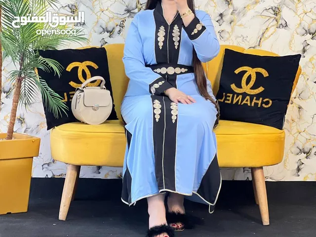 قفطان خفيف ضريف رومي بلدي سانبل اخر مكاين في عالم الموضة مع الحزام هدية توب كريب طايح