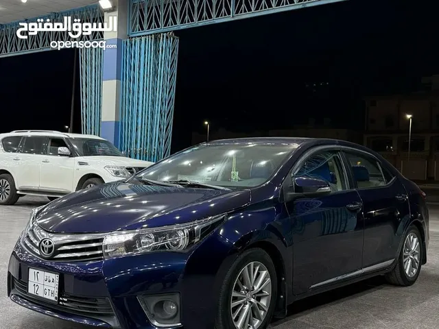 تويوتا كورولا موديل 2015 للبيع كاش واقساط