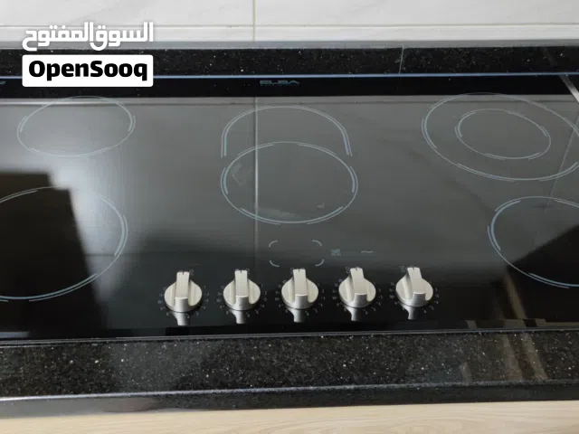 فرن كهربائي مدمج مع سطح طبخ زجاج سيراميك كهربائي ELBA بحالة ممتازة - 90 سم