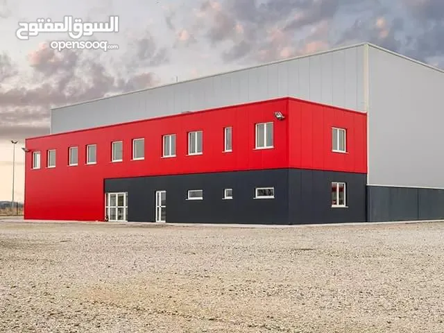 تصميم وتصنيع كافة الهياكل المعدنية والصناديق والتريلات والحاويات النفطية والمقطورات الصحراوية