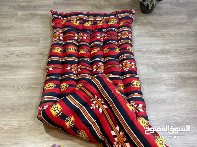 جودليه عمل يدوي القماش همايون قطني والبولستر (الديباج) نوع الار الاول قياس راهي الوزن