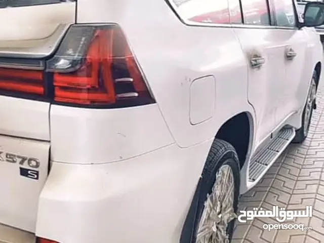 LX 570 s لكزس 2021 (جديدة زيرو)