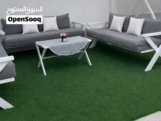 كراسي خارجية للبيع بسعر مناسب مستعمل وبحالة ممتازه