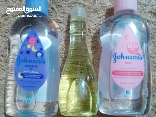 زيوت مساج جونسون الاصلية..  و زيت الرايحه العطرية الليموني