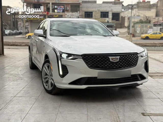 كاديلاك CT4 2022