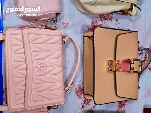 شنتات نسائية ب الوان متعددة