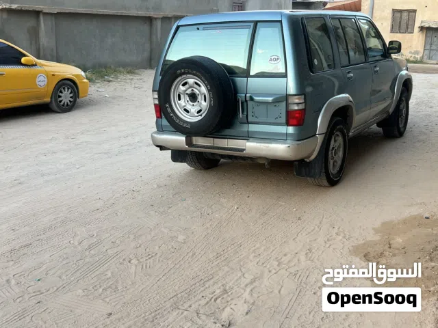 2002 Isuzu Trooper