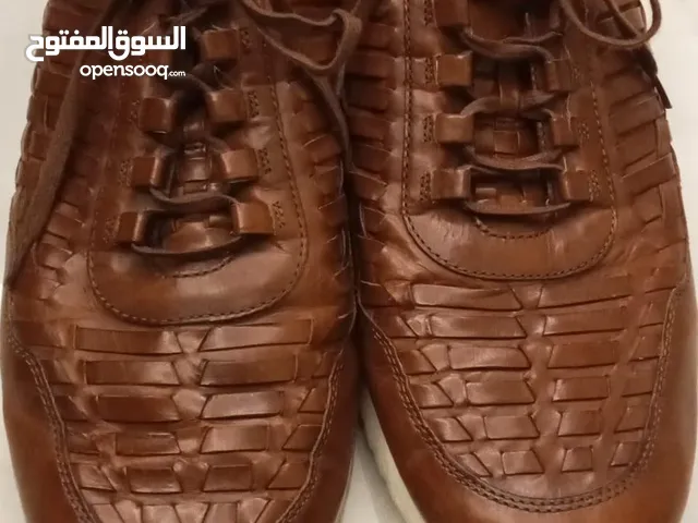 حذاء رجالي نمره 47 بوغاتي