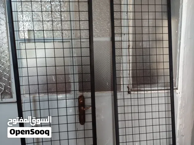 ستاندات شبك بحالة ممتازة