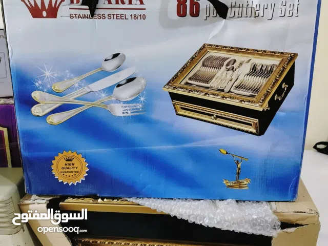 طقم معالق وشوك وسكاكين متكامل ماركة باڤاريا 86 قطعه