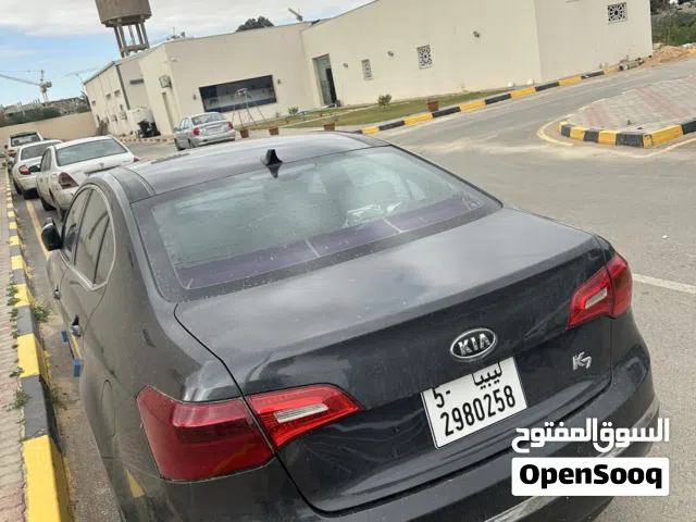 Used Kia Cadenza in Tripoli