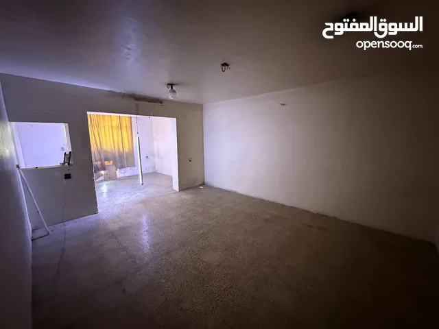 ايجار مخزن منطقه حي الجامعه