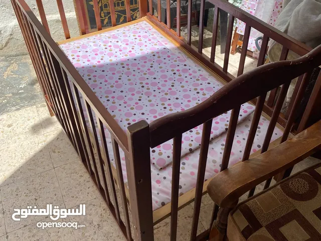 تخت اطفال خشب