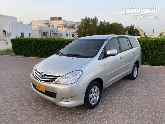 TOYOTA INNOVA 2010 OMAN VEHICLE