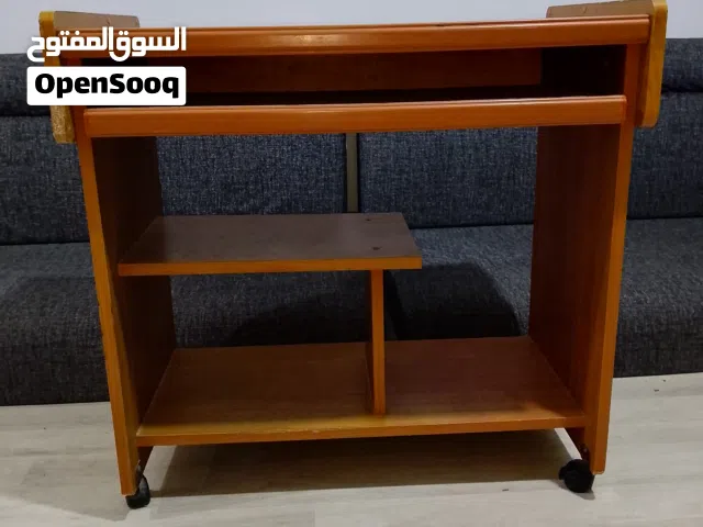 مكتب بحاله جيده