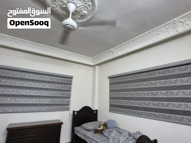 ستائر عدد 2 بحالة جديد