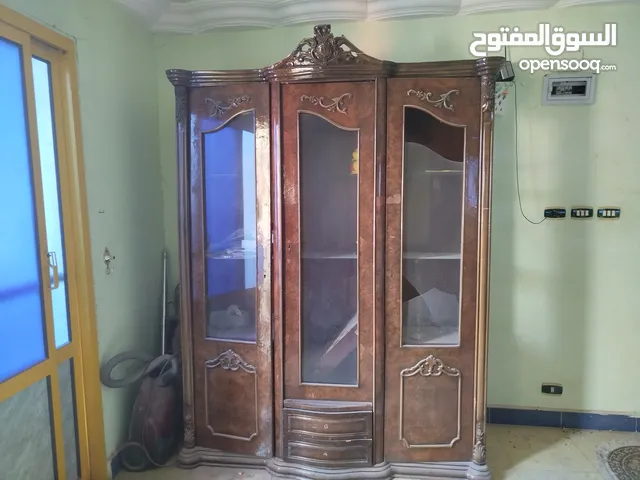 نيش مستعمل للبيع