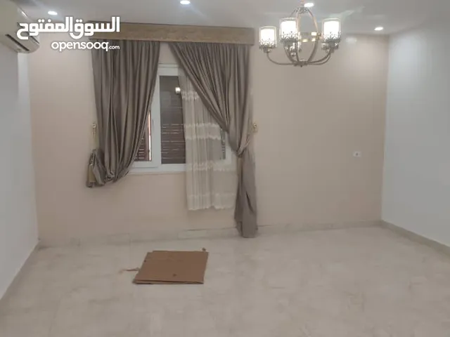 135 m2 2 Bedrooms Apartments for Rent in Tripoli Salah Al-Din