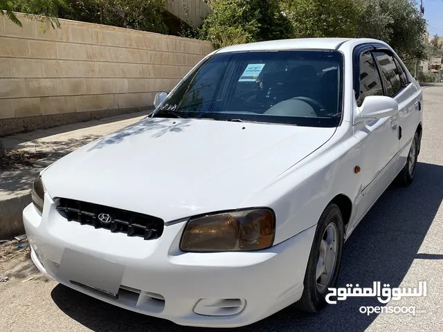 هيونداي فيرنا 99لون ابيض مميز