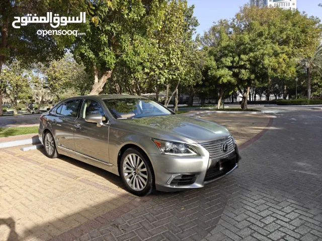 Clean 2016 Lexus LS 460L