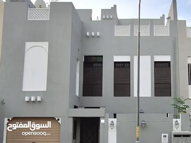 0 m2 More than 6 bedrooms Villa for Sale in Central Governorate Tubli