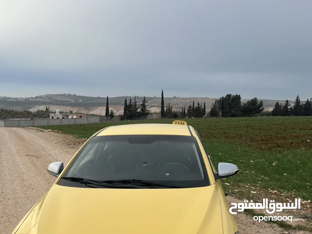 Used Hyundai Elantra in Irbid