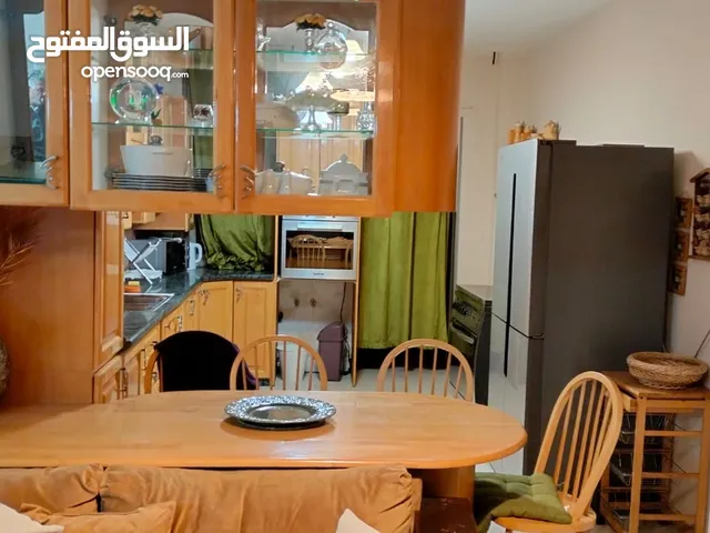 120 m2 2 Bedrooms Apartments for Rent in Ramallah and Al-Bireh Um AlSharayit