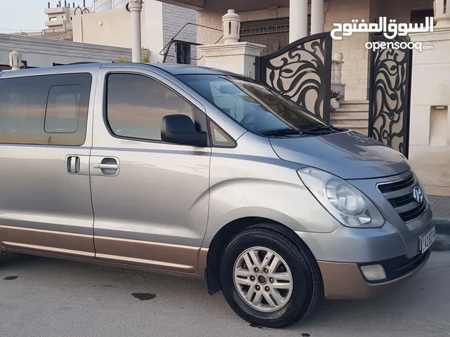 Bus - Van Hyundai in Zarqa