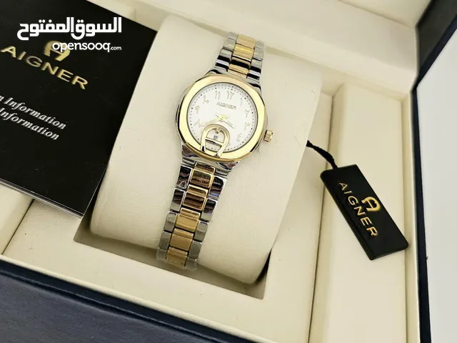 ساعات نسائية