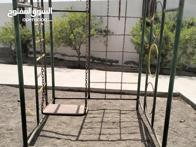 لعبة من الحديد للحديقة متنوعه تسلق ارجوحة ممتعة للاطفال
