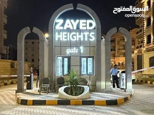 240m2 4 Bedrooms Apartments for Sale in Giza Sheikh Zayed